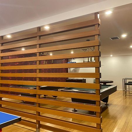 Family Oriented Downtown Toronto 2Bdrm Condo With Parking & Office Space Exteriör bild