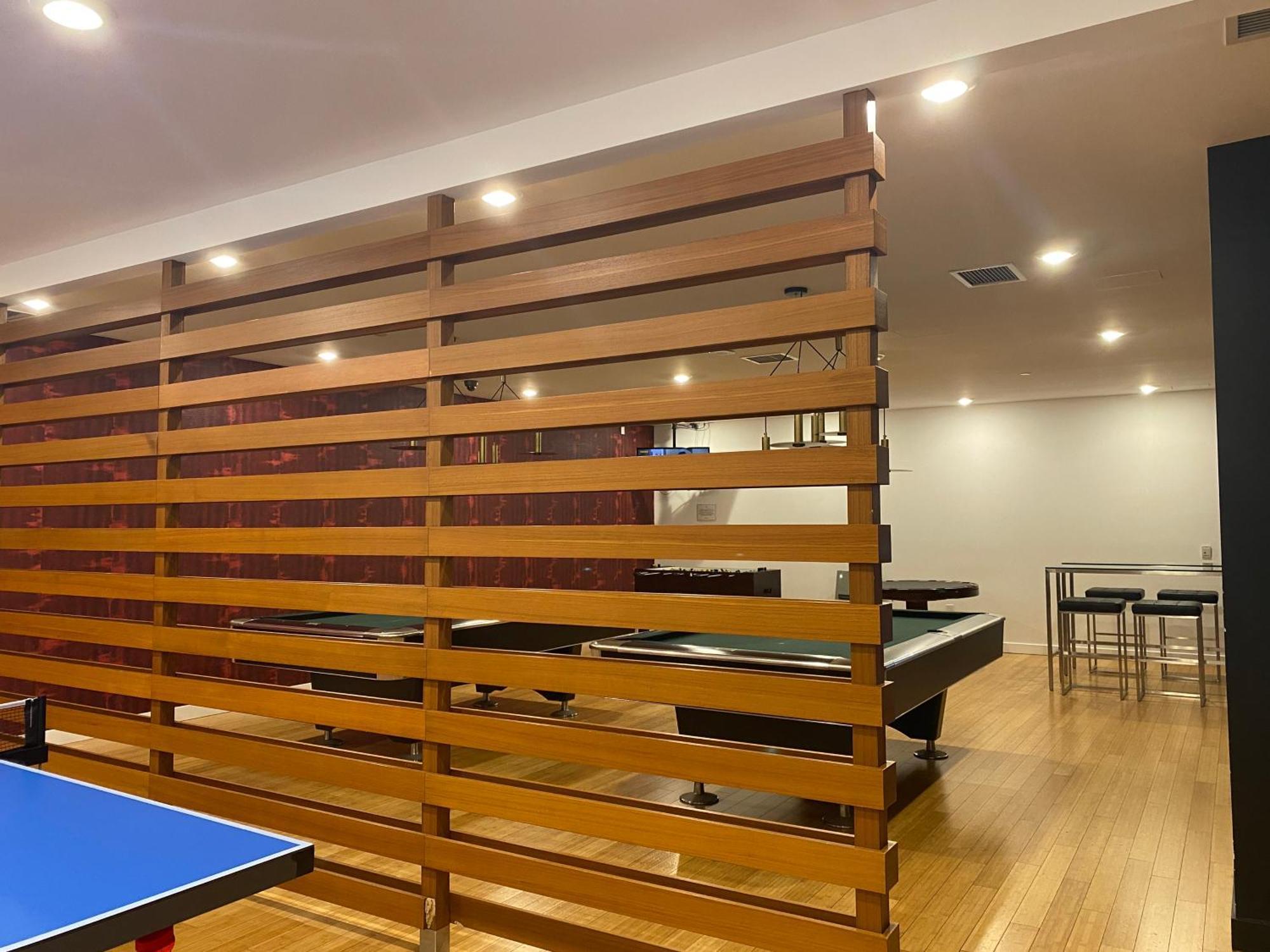 Family Oriented Downtown Toronto 2Bdrm Condo With Parking & Office Space Exteriör bild